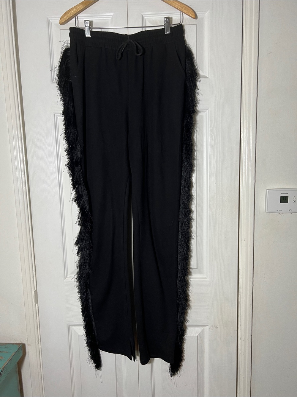 Minaa Monroe Fringe Jogger Black Women’s Large